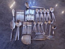 Umfangreiches Art-Deko-Stil