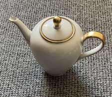 Bavaria, Elfenbein, Porzellan,  Kaffeekanne, klein, Höhe 17 cm, Goldrand, retro