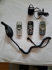 Handys 3 alte Nokiahandys 3310 mit Ladekabel +Freisprechkabel