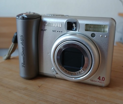 Canon power shot 85 - shot,