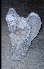 Deko Engelsfigur aus Polystone