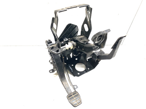 Golf 0l pedalerie - vw,