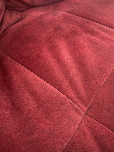 Bordeauxrotes samt sofa - bordeauxrotes,