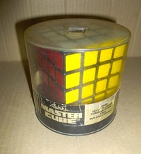 Alt: Arxon Rubik's Master Cube