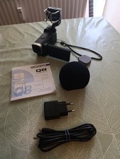 ZOOM Q8 FULL HD Video Camera + Four-Track Audio Recorder