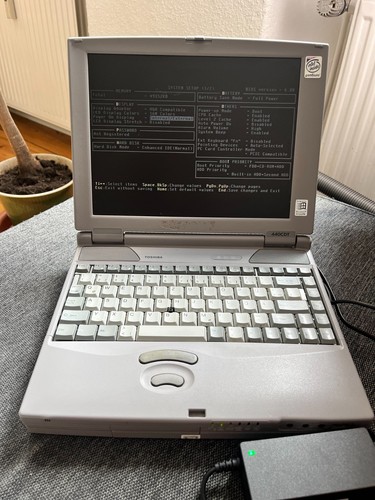 Toshiba satellite pro 440cdt - toshiba,