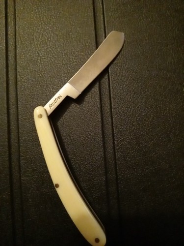 Kleines rasiermesser - kleines,
