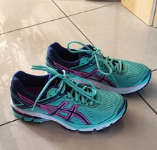 ASICS Turnschuhe Laufschuhe