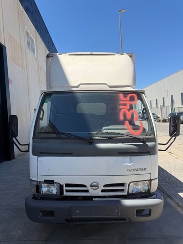 Haube nissan trade 100 0 - 100, 3.0