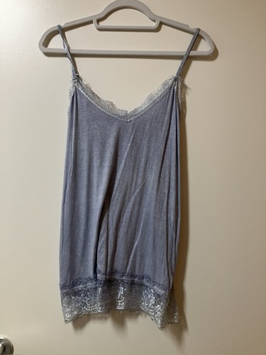 Top mit spitze - top,