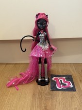 Monster High Catty Noir 13