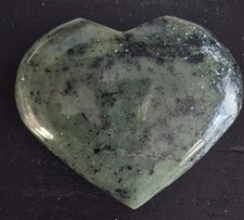  Nephrit - Jade Herz 
