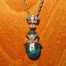 Swarovski Kristall grünes EI