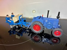 Siku Lanz Bulldog 3466 mit Pflanzmaschine 3483 im Maßstab 1:32 selten -Rarität-