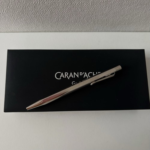 Caran ache ecridor - d’ache,