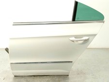 3C8833055E HINTERE LINKE TÜR