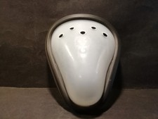 Sportlicher Tiefschutz Schutzausrüstung Männer Kunststoff bequem atmungsaktiv