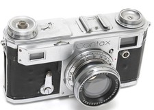 Zeiss Contax II film camera w. Zeiss Jena Sonnar 2/5cm shutter broken