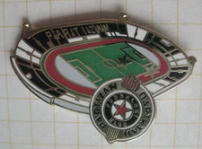 FK PARTIZAN BELGRADE / STADION / SERBIEN / FUSSBALL ........... Sport Pin (272c)