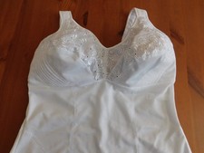 Neu! Miederbody body shapewear formbody Neu!  weiß mit Stickerei