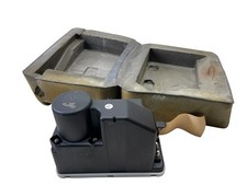 Zentralverriegelungspumpe ZV Pumpe Einheit 0008001148 Original Mercedes W201 190