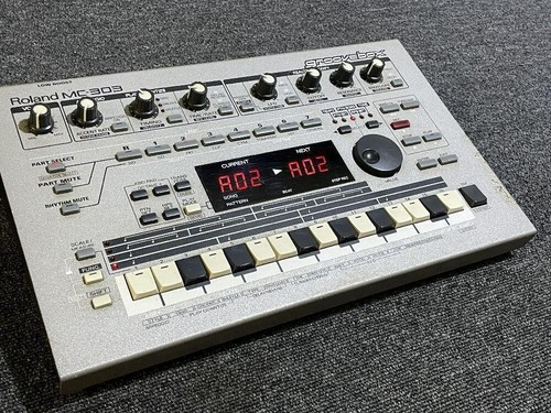 Roland mc303 sequencer dance - sequencer,