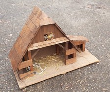 GROßE  HOLZ WEIHNACHTSKRIPPE