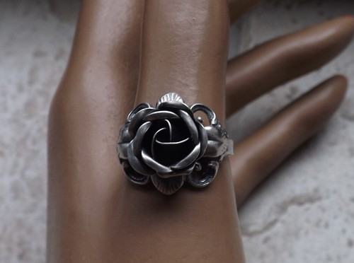Toller alter schöner ring - alter,