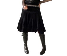 CORD ROCK S schwarz weitschwingend herbst gothic halloween hexe vampire bestickt