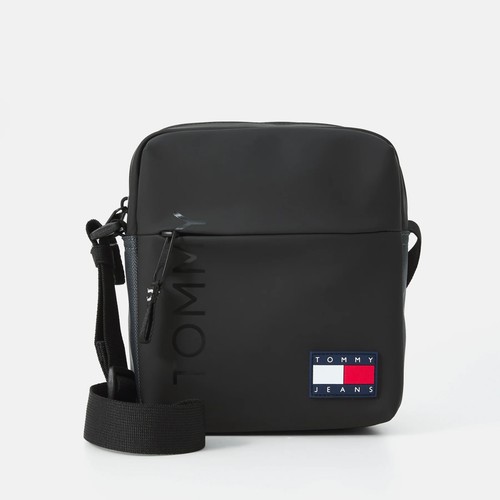 Tommy hilfiger daily reporter - tommy,