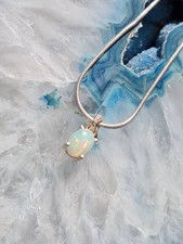 Geschenkset: Welo Opal Anhänger plus Silberkette   (G34)