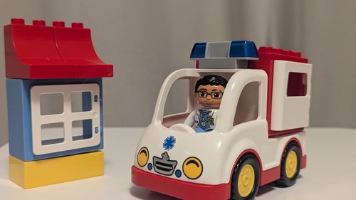 Lego duplo krankenwagen - lego,