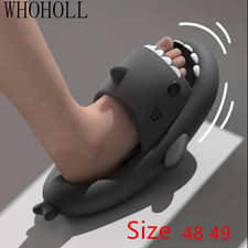 Shark Slippers Badelatschen