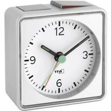 TFA Dostmann 60.1013.54 Quarz Wecker Silber Alarmzeiten 1 Fluoreszierend Zeiger