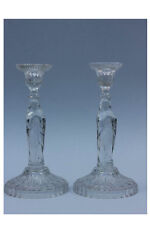 Ein Paar religiöse Leuchter