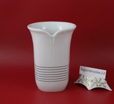 Schirnding Bavaria - Vase weiß H. 11,5 cm. gestreift