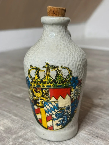 Kleiner krug mit korken - kleiner,
