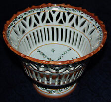 ausgefallener Obstkorb mit passender Zwiebeldose