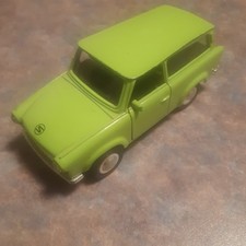Model Autos 1:24 , Trabant