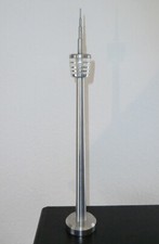 FERNSEHTURMMODELL mit Fensterfront 41cm WAHRZEICHEN Stuttgart RADIO TOWER 410mm