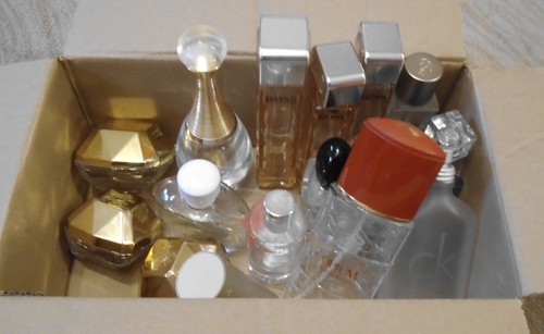 Leere parfum flacons - leere,