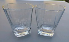 2 Whiskeygläser Tullamore Dew, 4-eckig geschwungen , 4 Stück verfügbar, Tumbler 