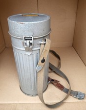 Gasmaskenbehälter , DDR 