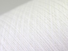 F45 (20€/kg) 2000g BRILLANT EFFEKTWOLLE SUPERWEISS SEIDENGLANZ (30/2) Zwirn Lace
