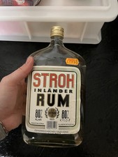 Stroh Inländer Rum aus den