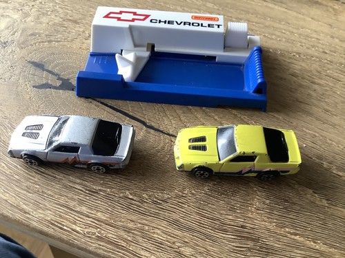 Matchbox rennbahn chevrolet - matchbox,