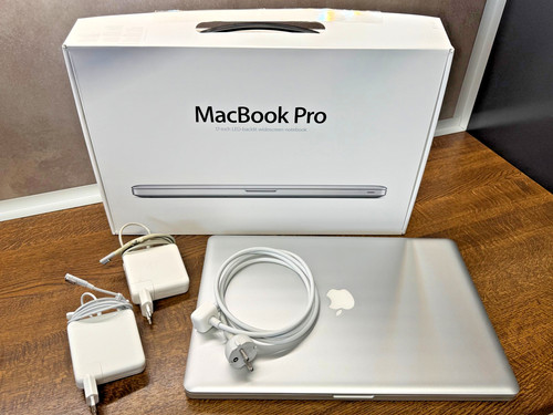 Apple macbook pro a1297 i7 - 17",