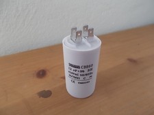 12 uF Kondensator z.B. für