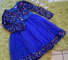 Festliches Kleid. Neu Mit