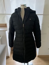 Schwarzer Daunenmantel von